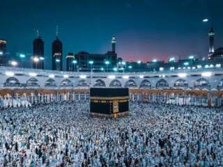 Why Book Umrah During Easter for a Spiritual Reset