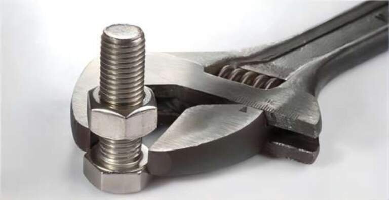 Best Ways to Loosen Stuck Nuts: Techniques and Safety Tips