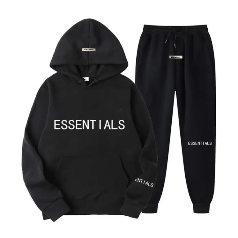 Black Essentials Hoodie – A Timeless Winter Staple