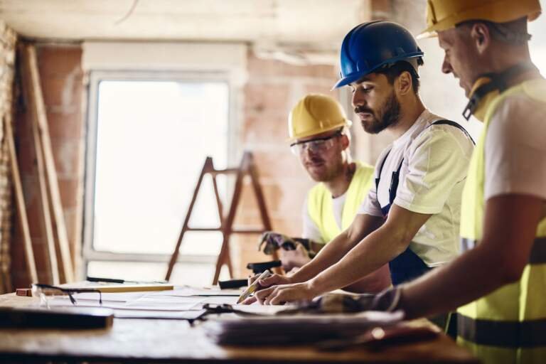 Why Hiring a General Contractor is Essential for Your Home Renovation