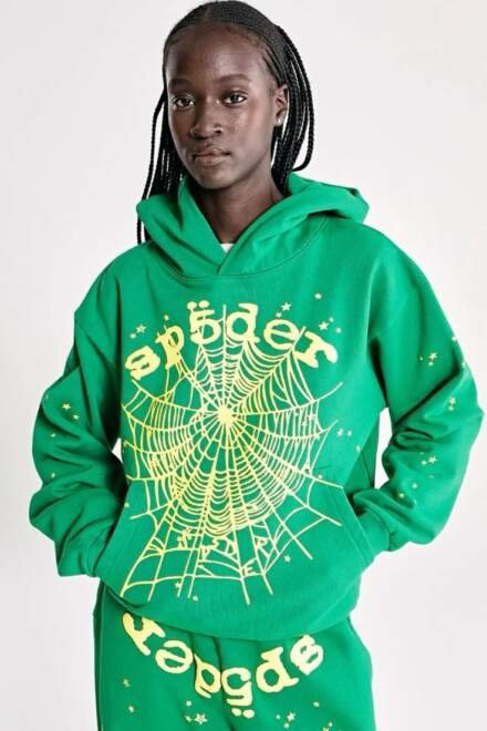 The Rise Of Graphic Hoodies In Urban Fashion Circles