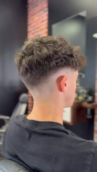 Blowout Taper Fade Haircut: Modern Style with Smooth Transitions