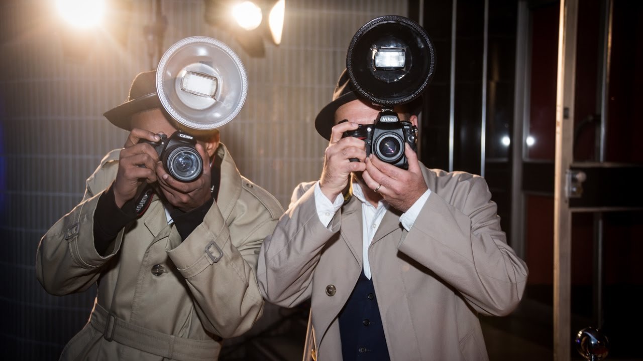 How to Ensure Your Photographer and Videographer Work in Coordination at Your Event?