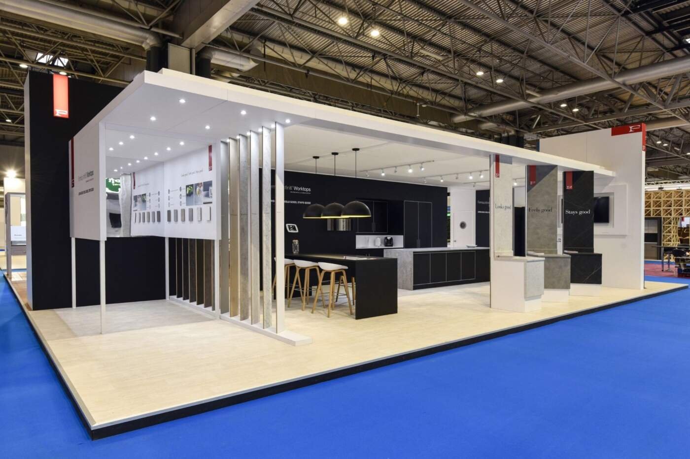 What Services Can You Expect from an Event Staging Company in Italy?