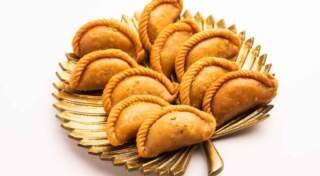 Baked Jowar Karanji – A Diabetes-Friendly Recipe